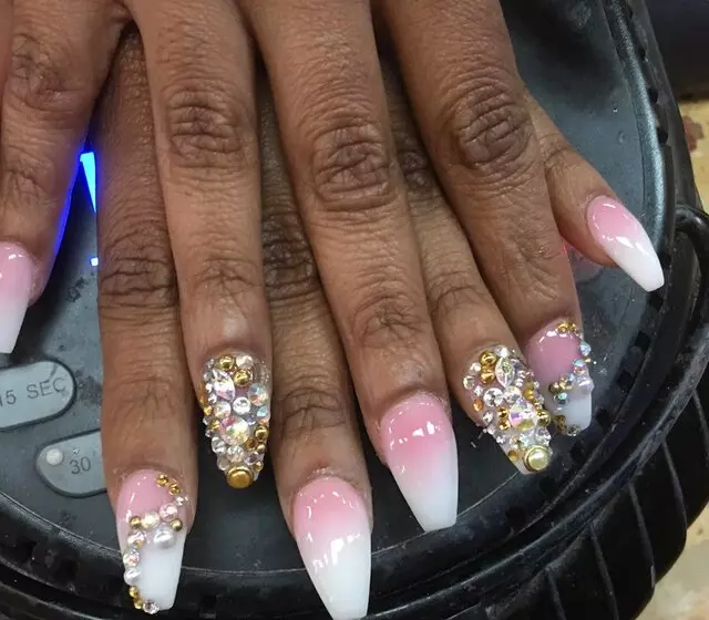 Allure Nails