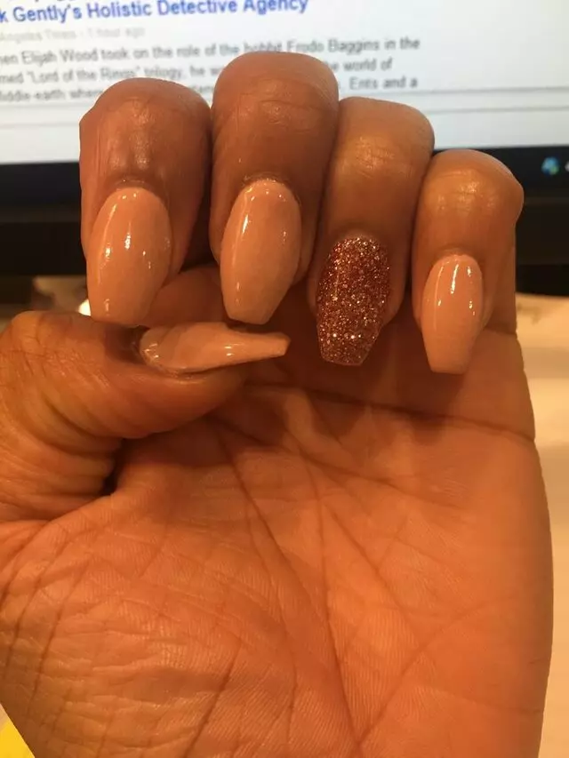 Allure Nails