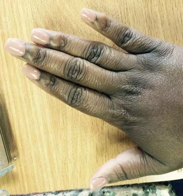 Allure Nails