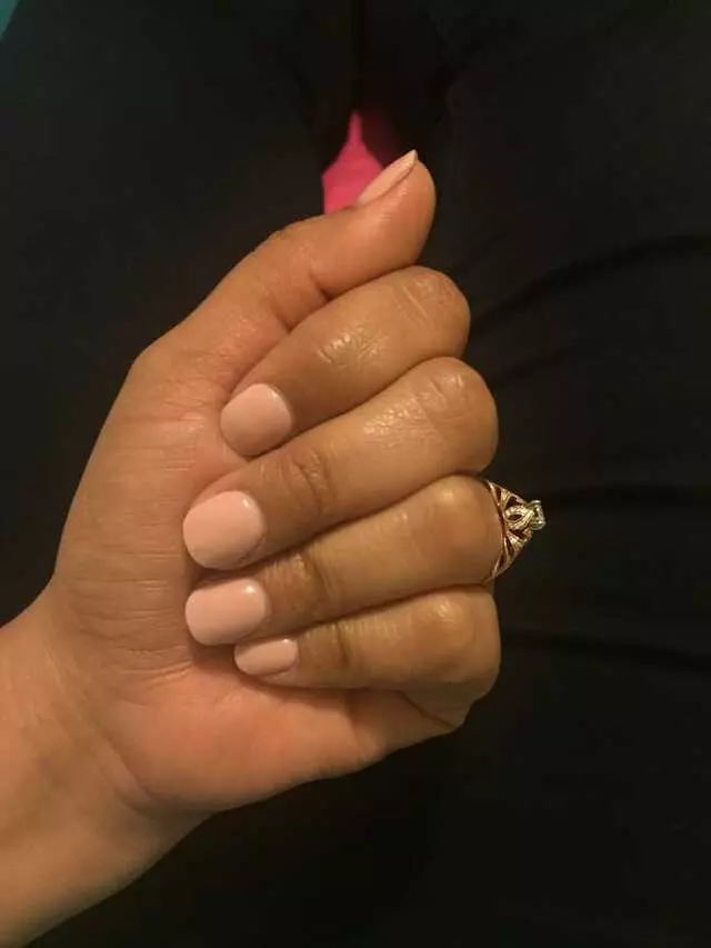 Allure Nails