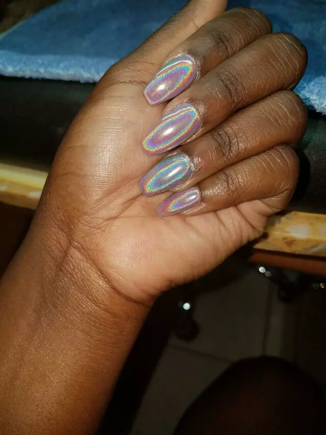 Allure Nails