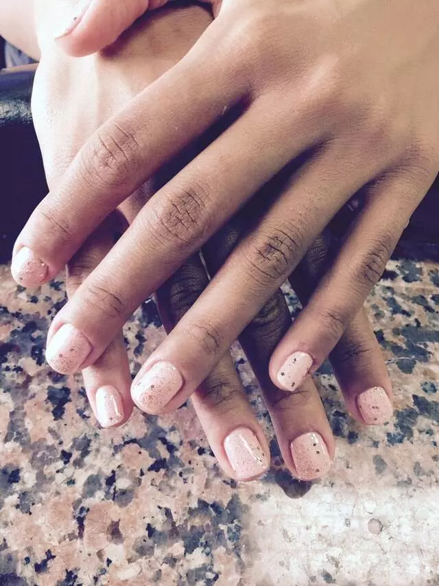Allure Nails