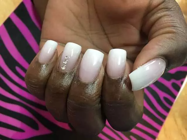 Allure Nails