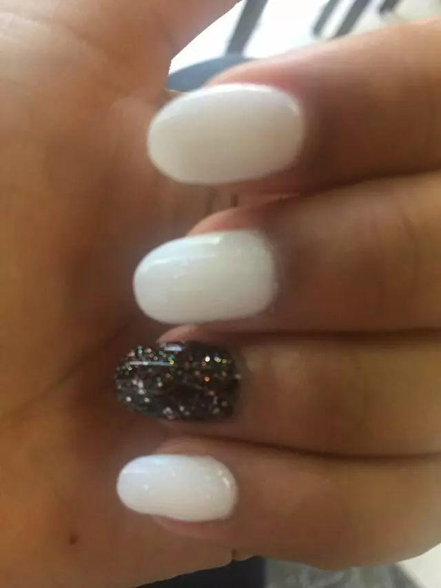 Allure Nails
