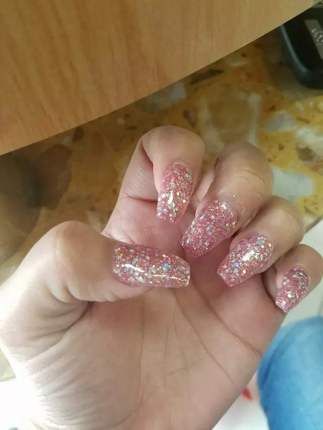Allure Nails
