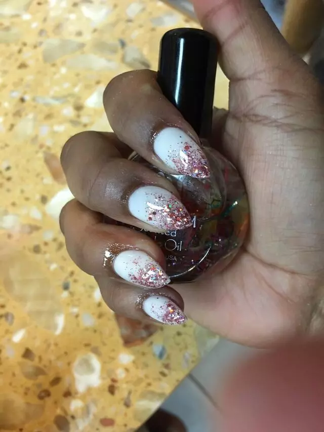 Allure Nails