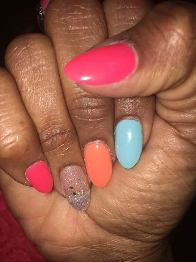 Allure Nails