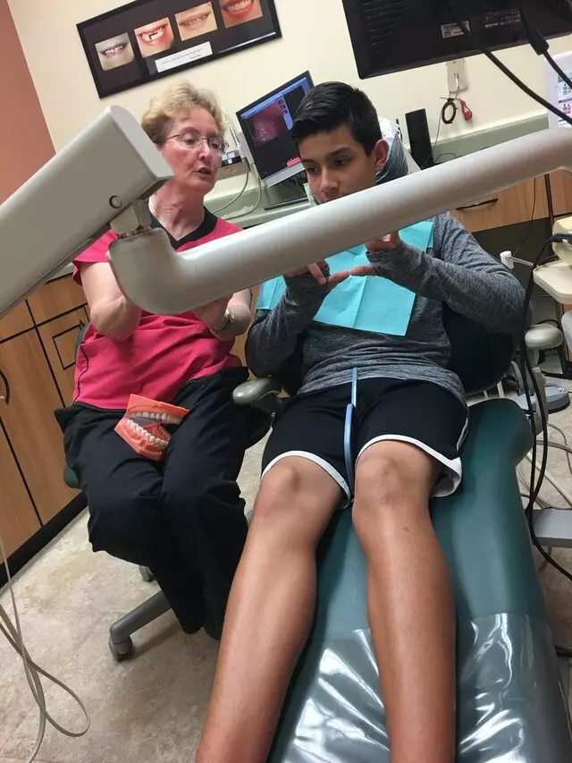 Alicia L Dwyer, DDS PA