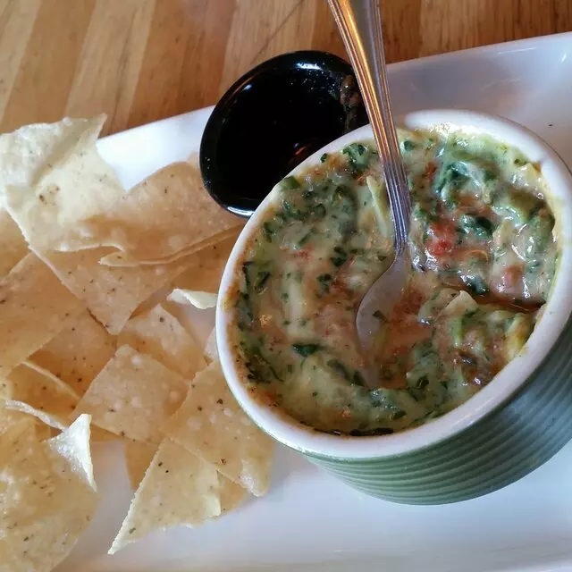 Applebee’s Grill + Bar