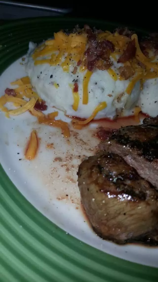 Applebee’s Grill + Bar