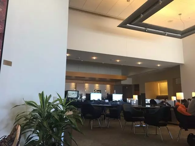 American Airlines Admirals Club DFW-D
