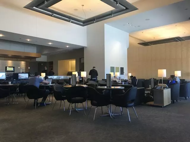 American Airlines Admirals Club DFW-D