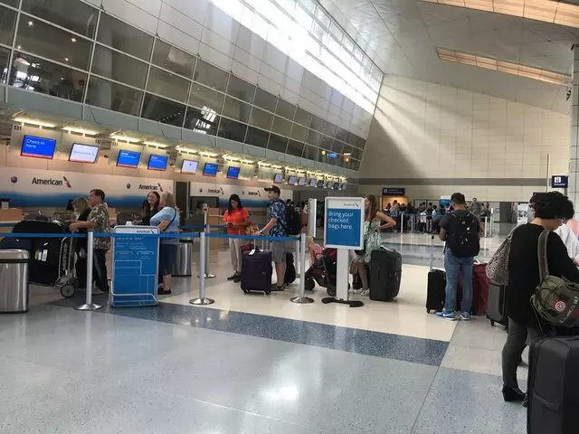 American Airlines Admirals Club DFW-D