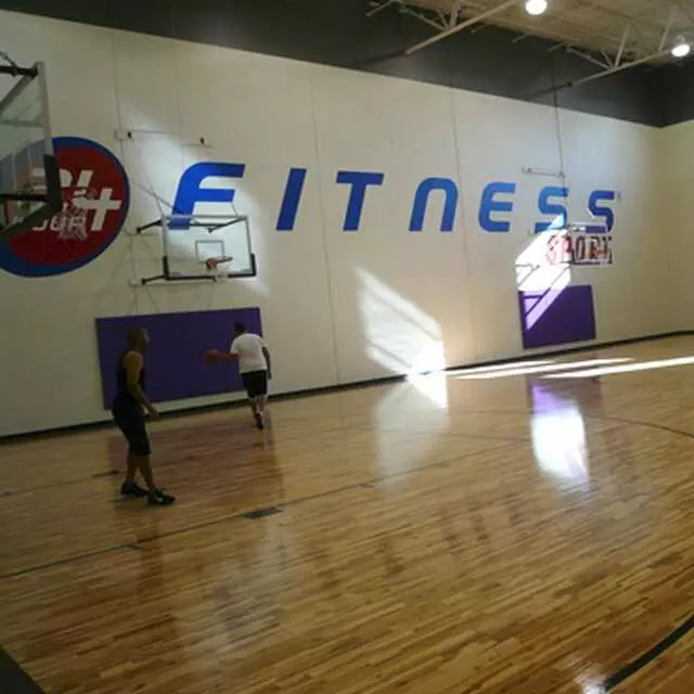 24 Hour Fitness - Valley Ranch