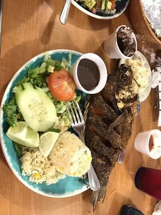 La Perla Restaurant
