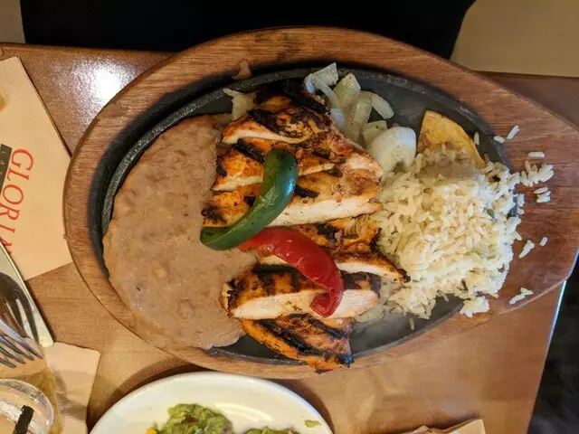 Gloria&apos;s Latin Cuisine