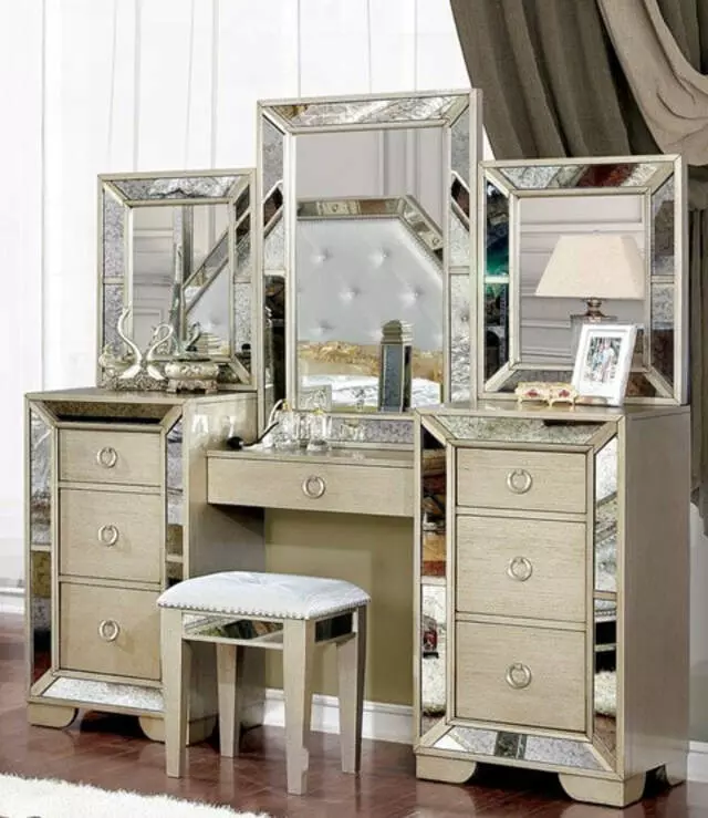Adaliz Furniture