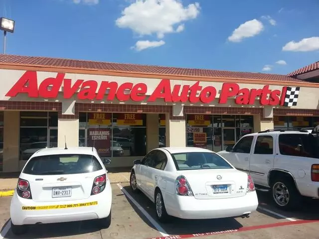 Advance Auto Parts