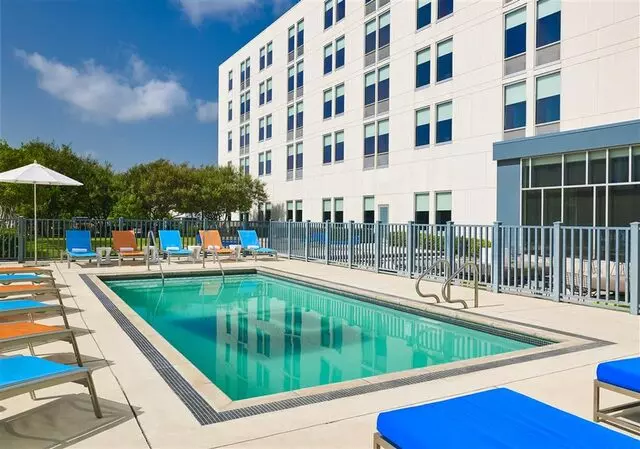 Aloft Las Colinas