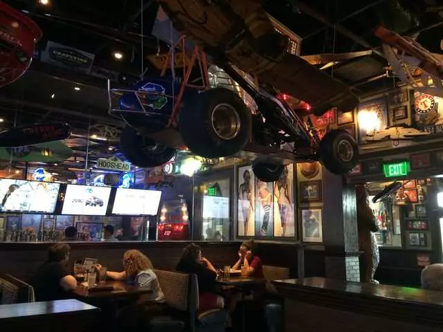 54th Street Restaurant & Drafthouse