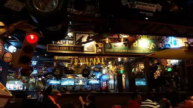 54th Street Restaurant & Drafthouse