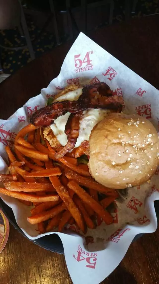 54th Street Restaurant & Drafthouse