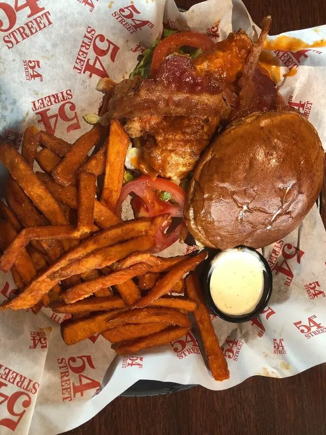 54th Street Restaurant & Drafthouse