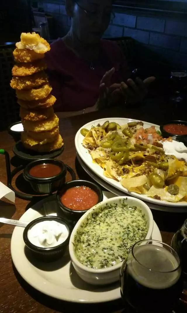 54th Street Restaurant & Drafthouse