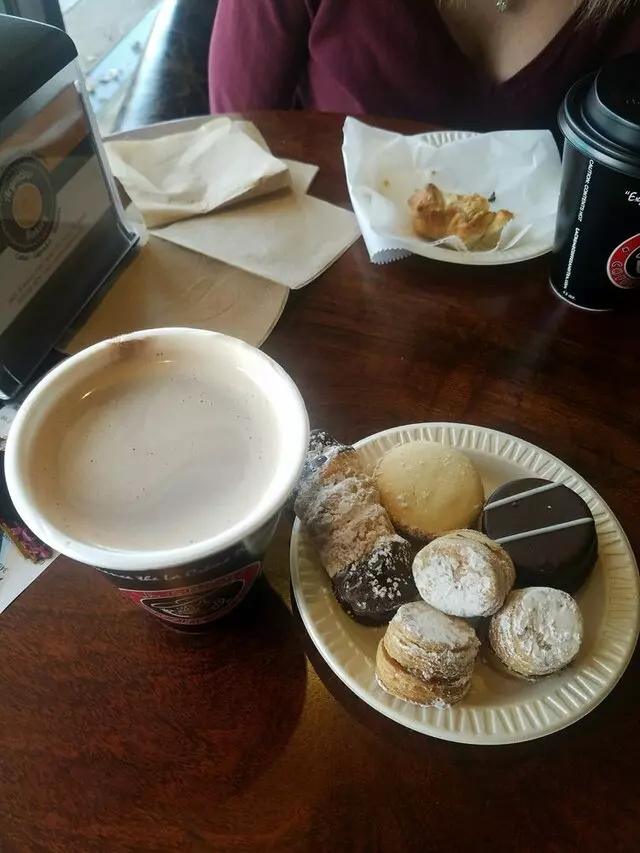 Argentina Bakery