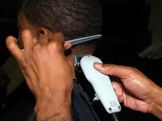 504 Salon