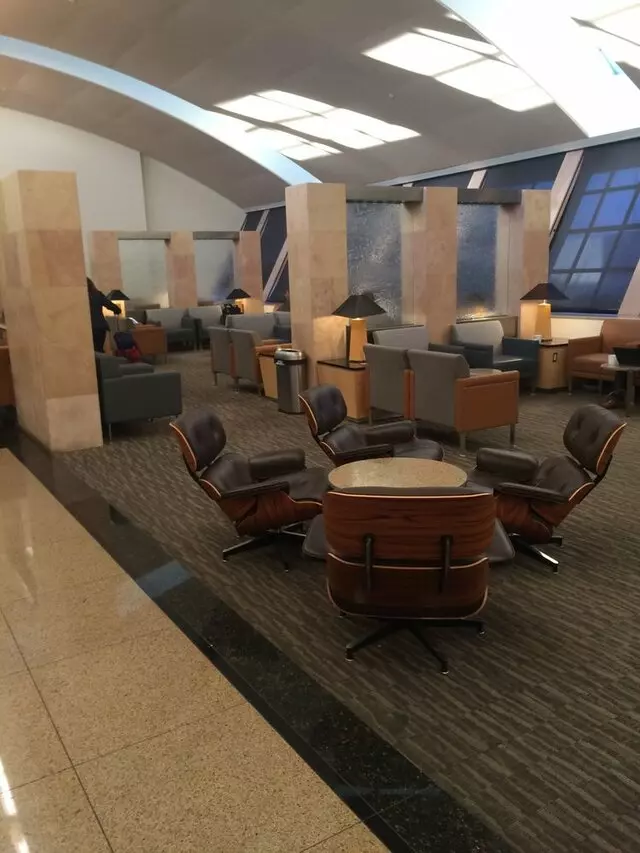 American Airlines Admirals Club DFW-C