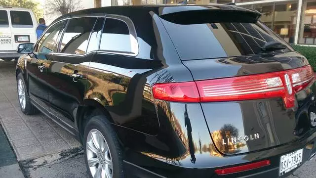 AM PM Limo