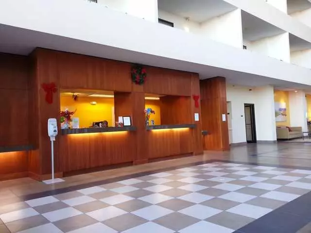 Atrium Hotel & Suites