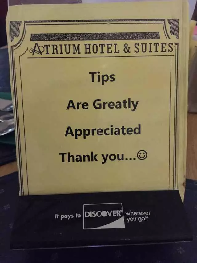 Atrium Hotel & Suites