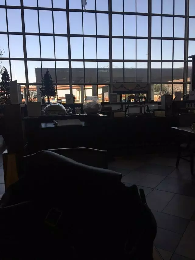 Atrium Hotel & Suites